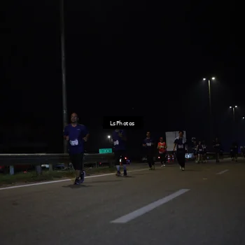 Runner Photo 7356101