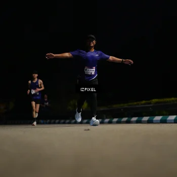 Runner Photo 7356105