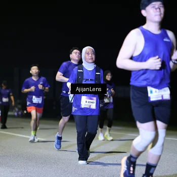 Runner Photo 7356117