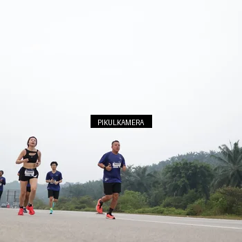 Runner Photo 7356132