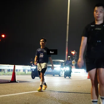 Runner Photo 7356145