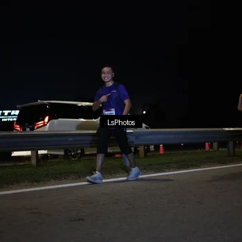 Runner Photo 7356147