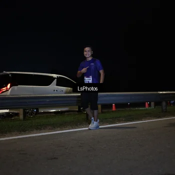 Runner Photo 7356158