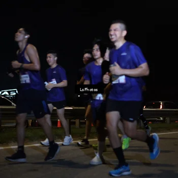 Runner Photo 7356181