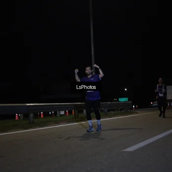 Runner Photo 7356186