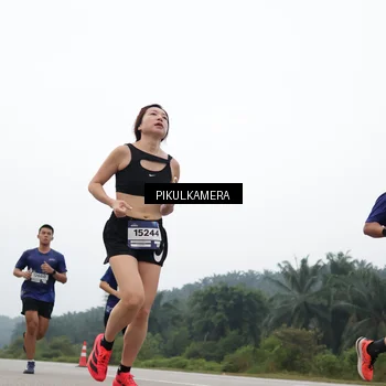 Runner Photo 7356187
