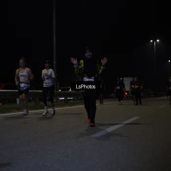 Runner Photo 7356196