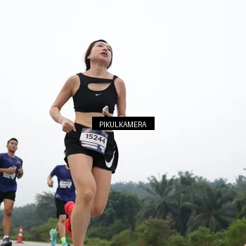 Runner Photo 7356214