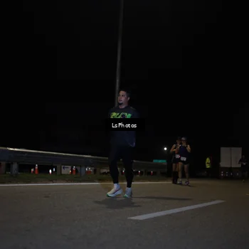 Runner Photo 7356248