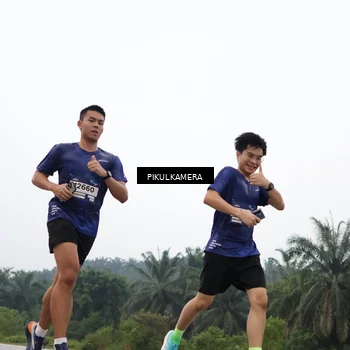 Runner Photo 7356252