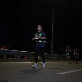 Runner Photo 7356254