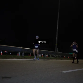 Runner Photo 7356263