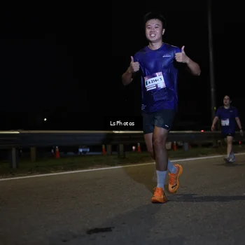 Runner Photo 7356293