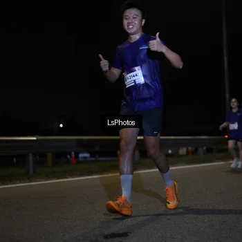 Runner Photo 7356295