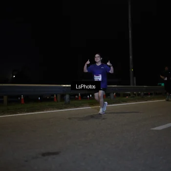 Runner Photo 7356308