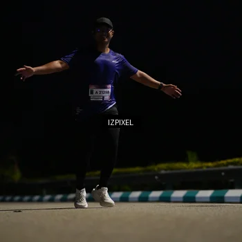 Runner Photo 7356325