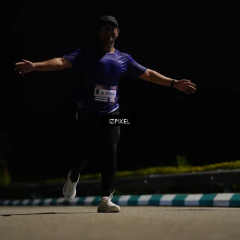 Runner Photo 7356337