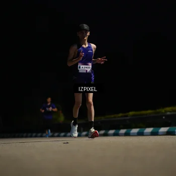 Runner Photo 7356372