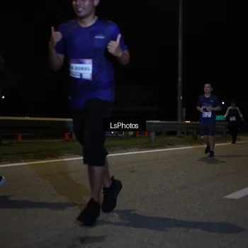 Runner Photo 7356387
