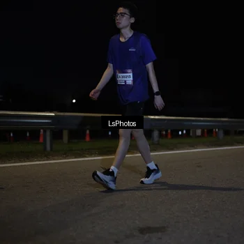 Runner Photo 7356391