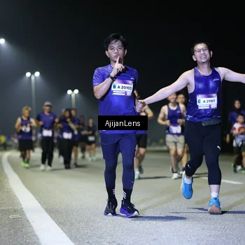Runner Photo 7356392