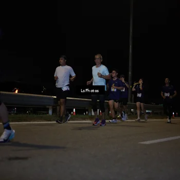 Runner Photo 7356404