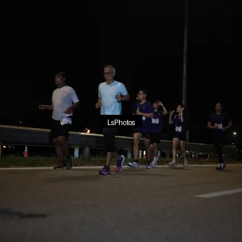 Runner Photo 7356418