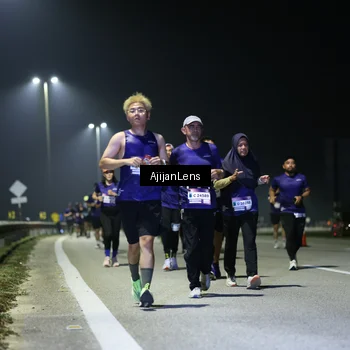 Runner Photo 7356437