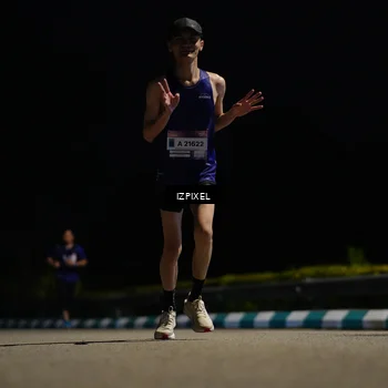 Runner Photo 7356463