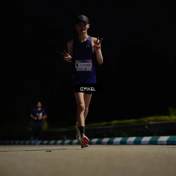 Runner Photo 7356465