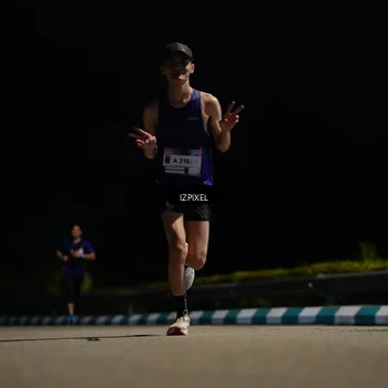Runner Photo 7356469