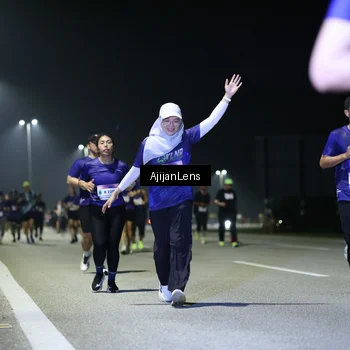 Runner Photo 7356553