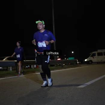 Runner Photo 7356561