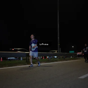 Runner Photo 7356576