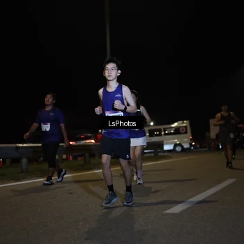 Runner Photo 7356590