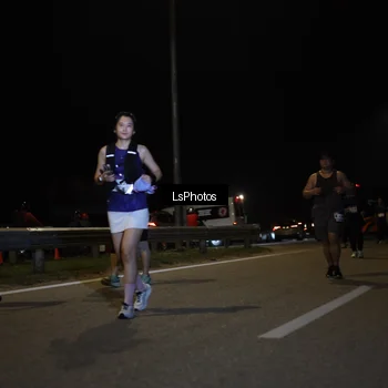 Runner Photo 7356600