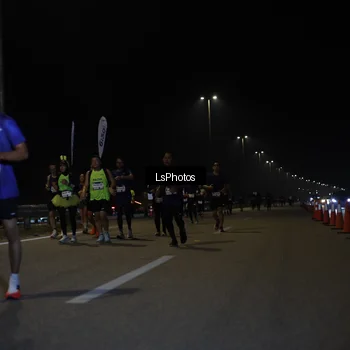 Runner Photo 7356650