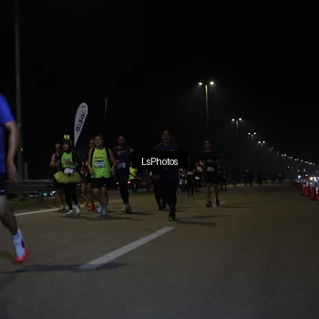 Runner Photo 7356653
