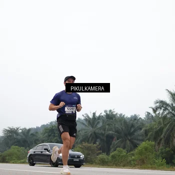 Runner Photo 7356658