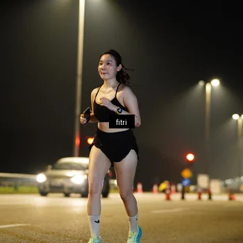 Runner Photo 7356671