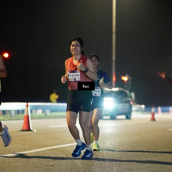 Runner Photo 7356705