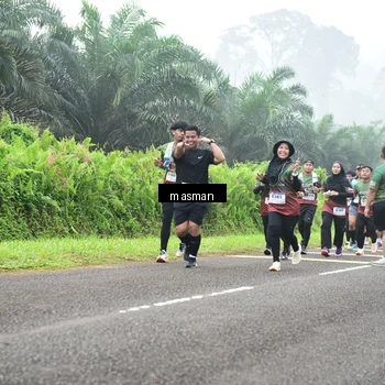 Runner Photo 7356725