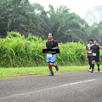 Runner Photo 7356731