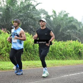 Runner Photo 7356736