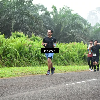 Runner Photo 7356737