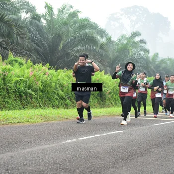 Runner Photo 7356740