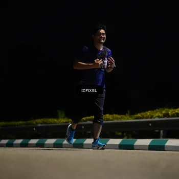 Runner Photo 7356744