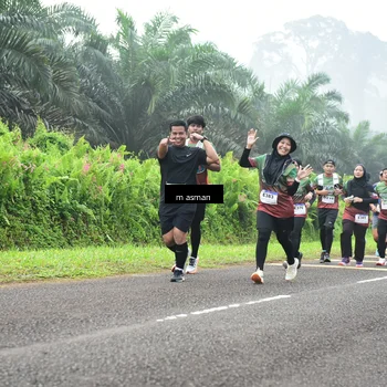Runner Photo 7356752