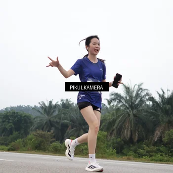 Runner Photo 7356753