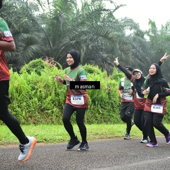Runner Photo 7356780